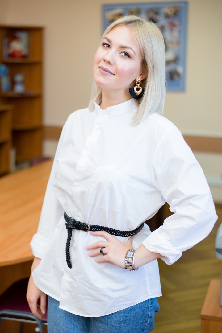 Арина Родионовна Марфицына — заведующий лабораторией «360-градусный мультимедийный учебный ньюсрум ЮУрГУ»